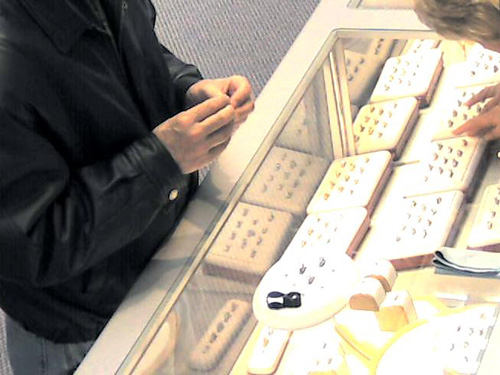 exacqVision jewelry store theft video