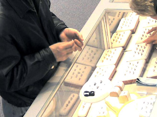 exacqVision jewelry store theft video